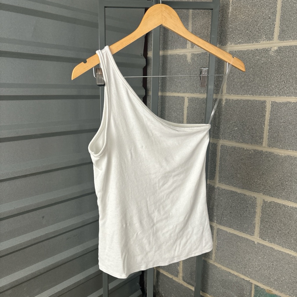 One shoulder tank